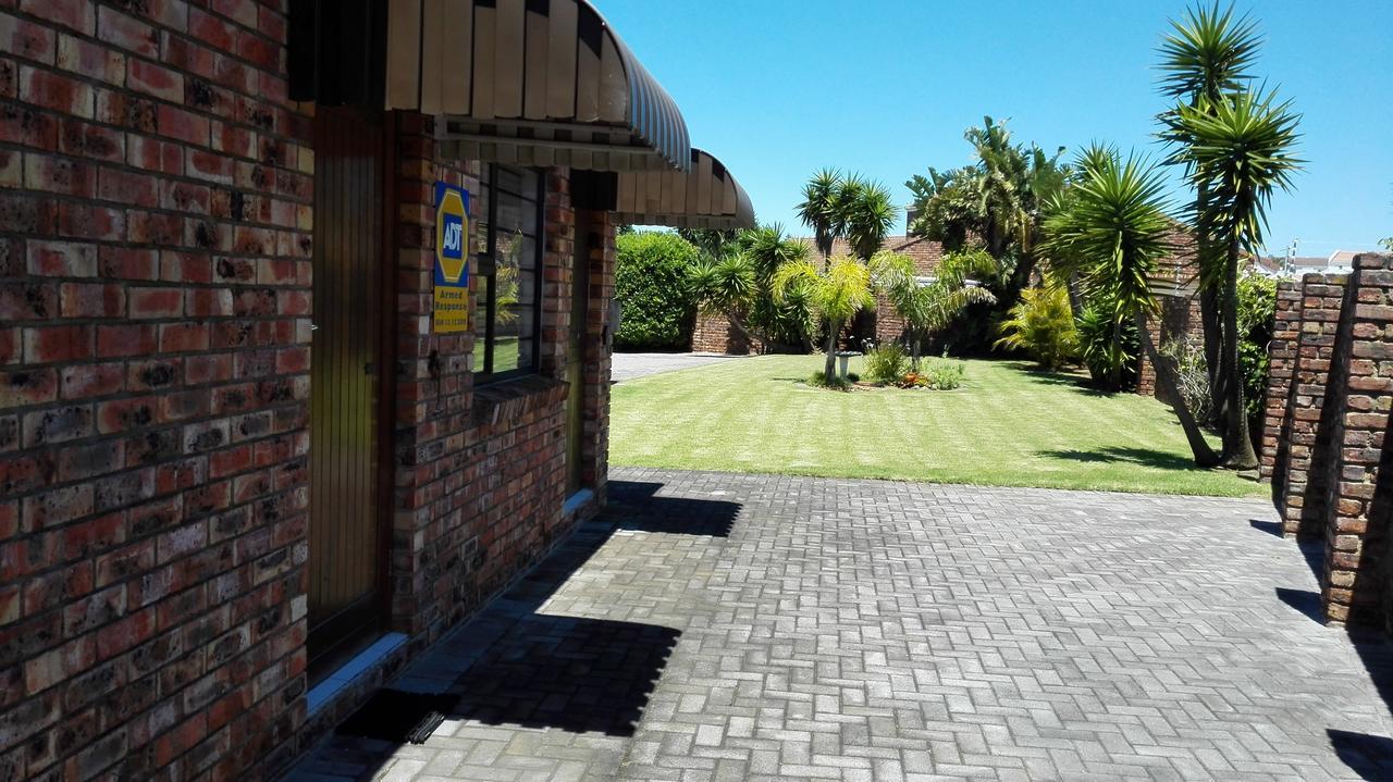 Humewood Home Stay Port Elizabeth Eksteriør billede