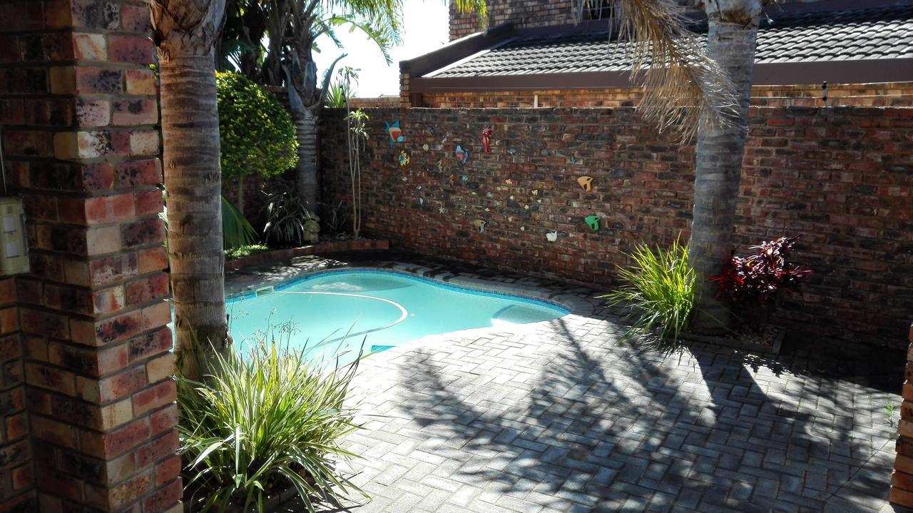 Humewood Home Stay Port Elizabeth Eksteriør billede