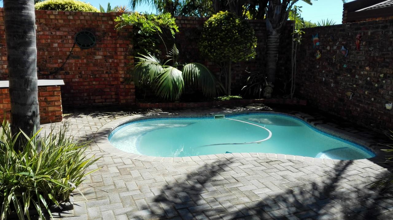 Humewood Home Stay Port Elizabeth Eksteriør billede