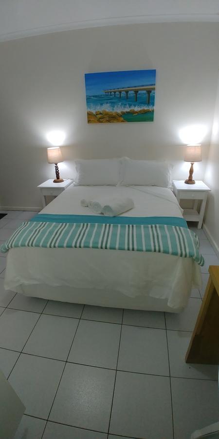 Humewood Home Stay Port Elizabeth Eksteriør billede